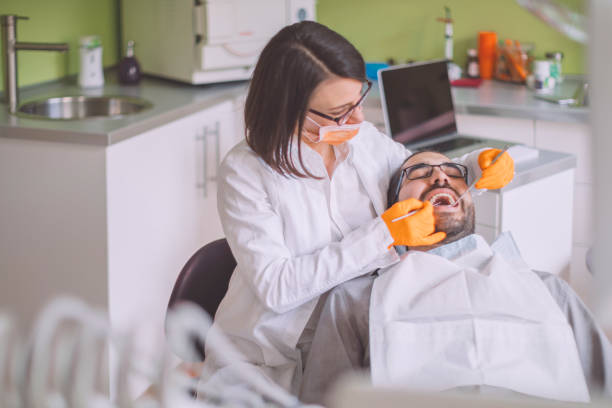Best Emergency Treatment for Dental Infections or Abscesses in University Of Virginia, VA